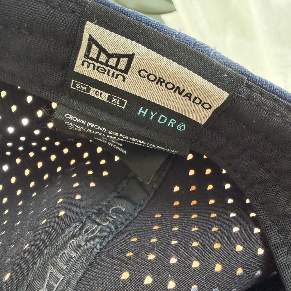 melin Coronado hat in blue - Picture 5 of 5